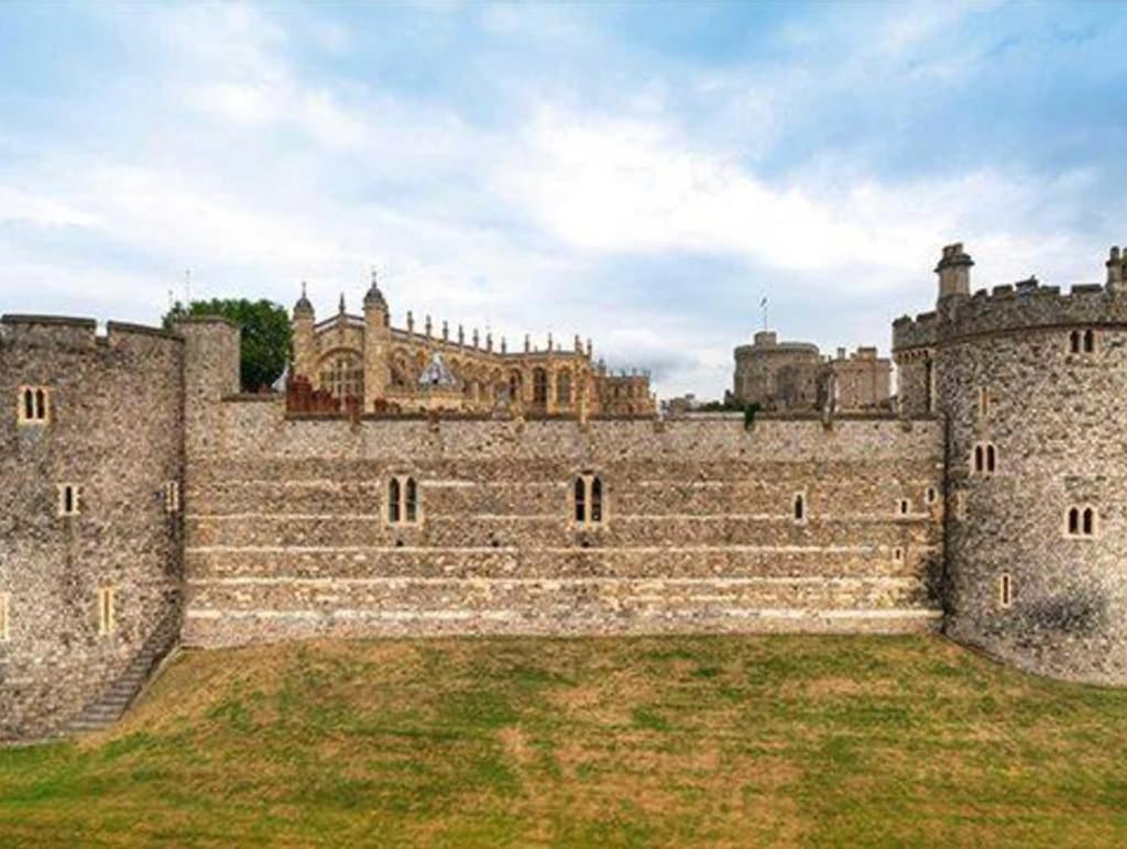 H & G Hotel Opposite Windsor Castle Exteriör bild